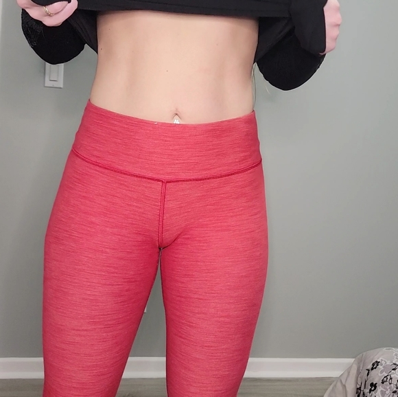 Rare Lululemon Size 6 - Picture 8 of 9